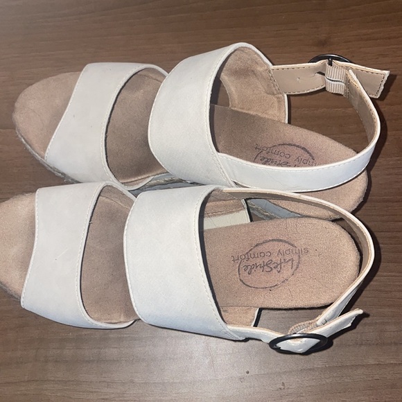 Life Stride Wedges - Picture 2 of 3